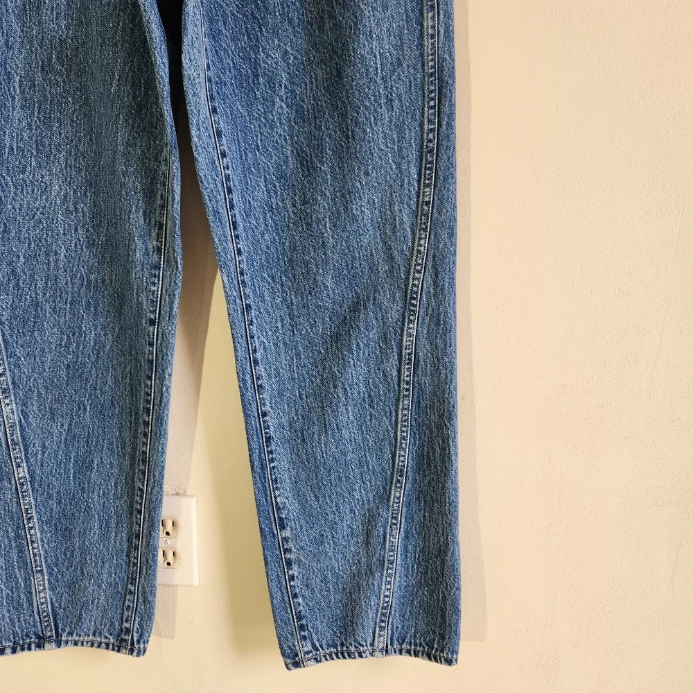 Madewell | Pieced Barrel-Leg Jeans - Picture 6 of 16